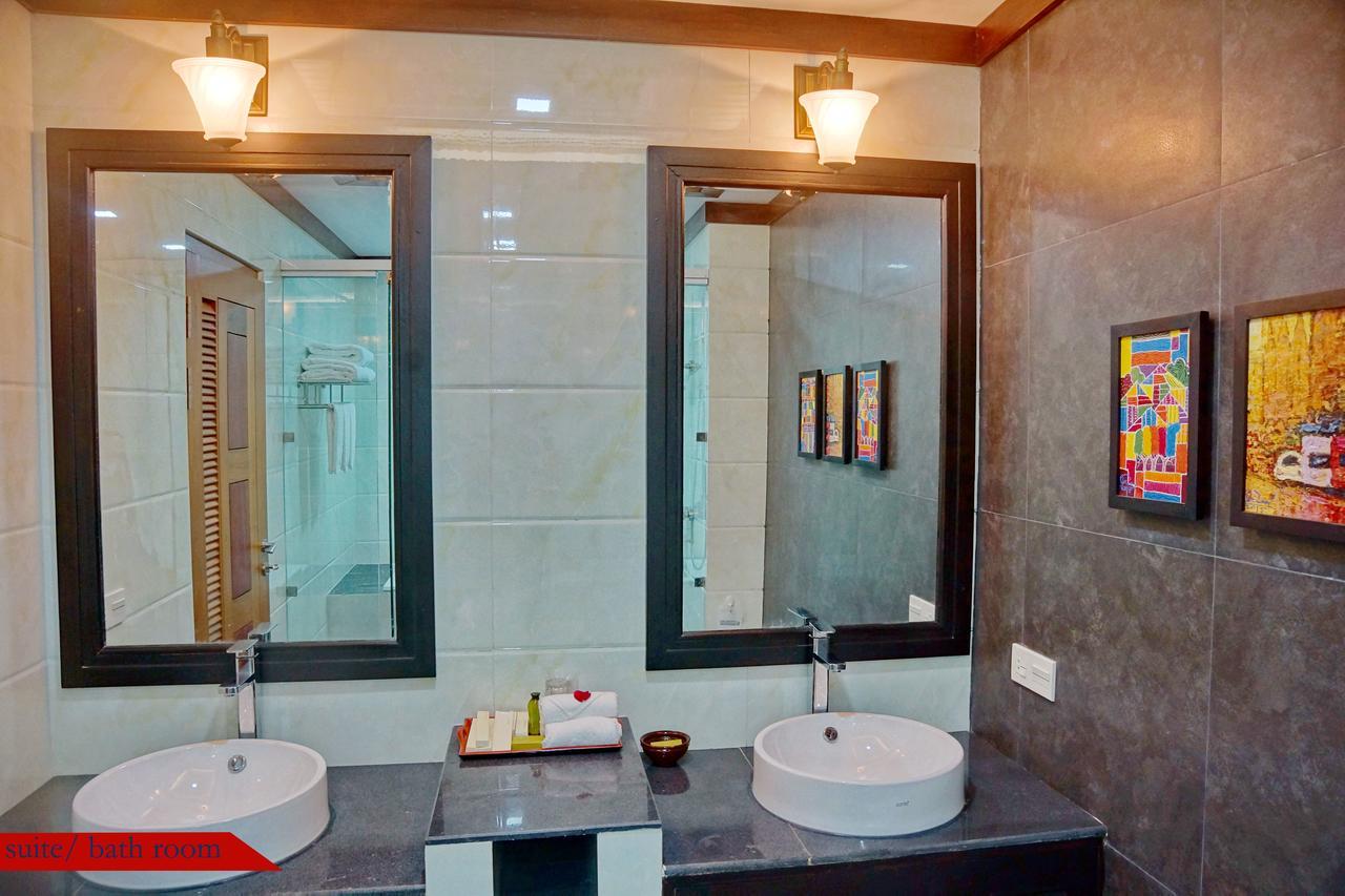 The Regency Hotel Bagan Extérieur photo